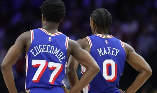 76人与魔术将在东部附加赛首轮相遇，本赛季76人2胜1负占优